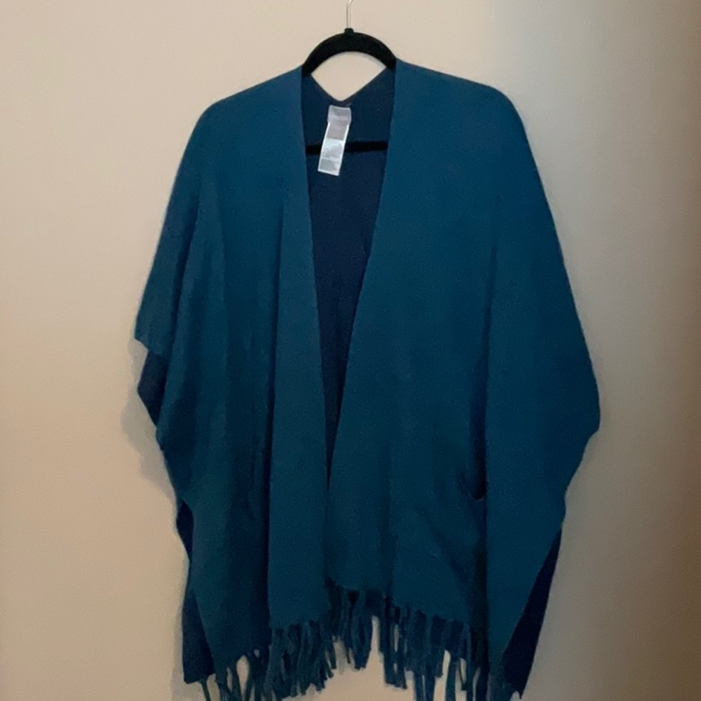 Chico’s Shawl with Pockets